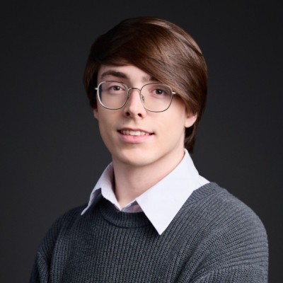 Sean Hardesty Lewis profile picture